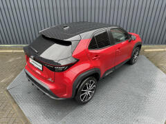 Toyota-Yaris Cross-9